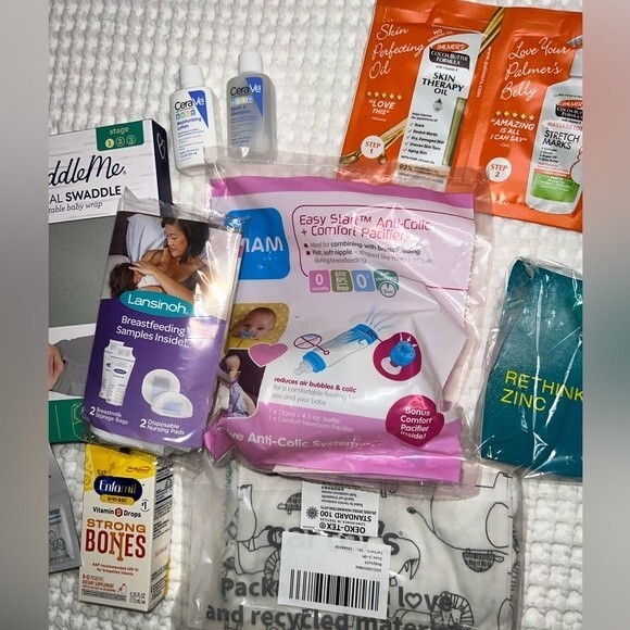 Amazon Baby Registry Box Swaddle Mam Cerave Aquaphor Palmers Carters Shower S - Picture 7 of 8